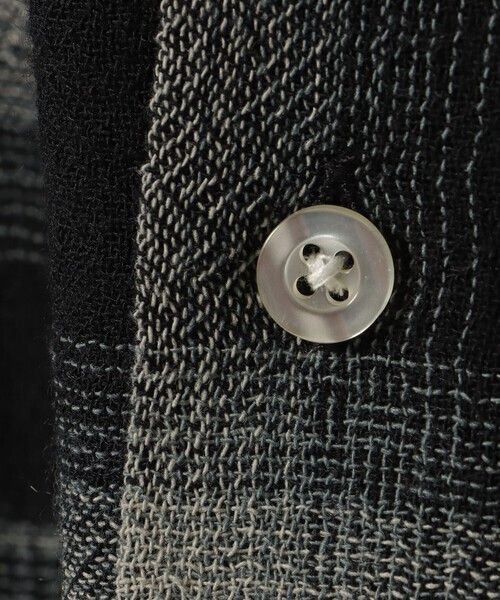 BEAMS HEART（ビームスハート）の「シアー オンブレーチェック シャツ（シャツ/ブラウス・メンズ・ネイビー/ブラック・LARGE/MEDIUM/SMALL）」の19枚目の写真