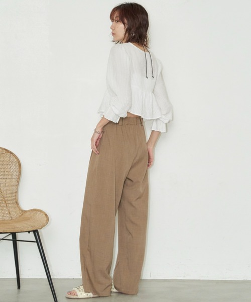 Auntie Rosa Holiday（アンティローザホリデー）の「ツータックワイドスラックス / サイズ展開あり（スラックス・レディース・ベージュ/ブラック/グレー/イエロー・LARGE/SMALL/MEDIUM）」の12枚目の写真