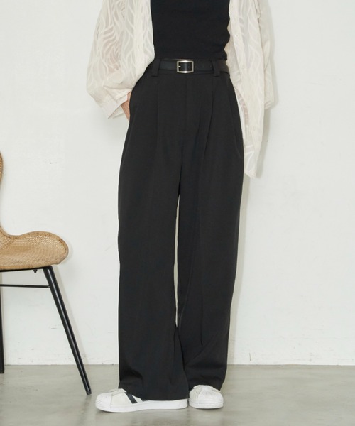 Auntie Rosa Holiday（アンティローザホリデー）の「ツータックワイドスラックス / サイズ展開あり（スラックス・レディース・ベージュ/ブラック/グレー/イエロー・LARGE/SMALL/MEDIUM）」の14枚目の写真