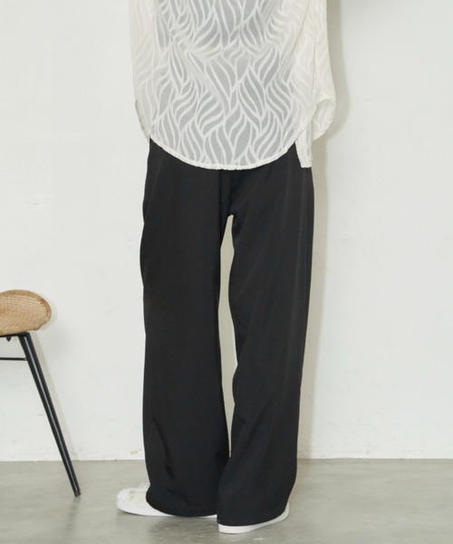 Auntie Rosa Holiday（アンティローザホリデー）の「ツータックワイドスラックス / サイズ展開あり（スラックス・レディース・ベージュ/ブラック/グレー/イエロー・LARGE/SMALL/MEDIUM）」の18枚目の写真