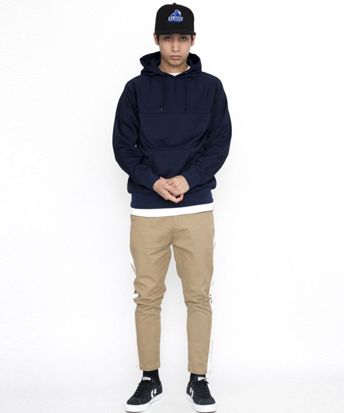 XLARGE(エクストララージ)の「SLANTED OG SNAPBACK CAP(キャップ・メンズ・ブラック/パープル/レッド・ONE SIZE)」の10枚目の写真