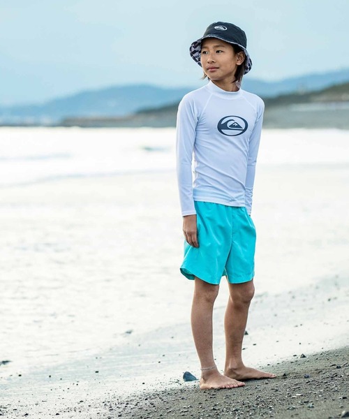Quiksilver（クイックシルバー）の「SATURN LR YOUTH/クイックシルバーキッズ長袖ワンポイントロゴラッシュガード(水着)（ラッシュガード・キッズ・ホワイト/ブラック系その他/ブラック/カーキ・110/120/130/140/160/150）」の9枚目の写真