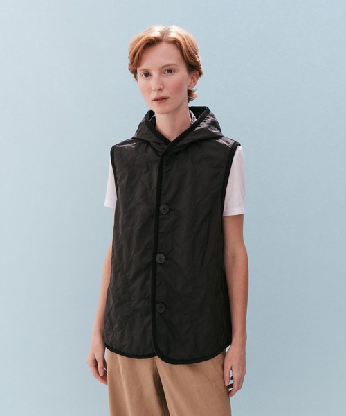 LAVENHAM(ラベンハム)の「Unwadded Barton Womens / アンワディッド バートン ウィメンズ(ベスト・レディース・ネイビー/ブラック/ベージュ系その他2/オフホワイト/ダークブラック・8/12/16/10/14/6)」の3枚目の写真
