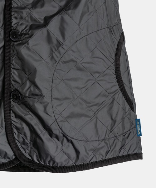 LAVENHAM(ラベンハム)の「Unwadded Barton Womens / アンワディッド バートン ウィメンズ(ベスト・レディース・ネイビー/ブラック/ベージュ系その他2/オフホワイト/ダークブラック・8/12/16/10/14/6)」の19枚目の写真