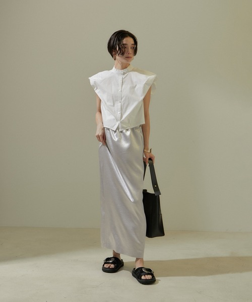 SALON adam et rope'(サロン アダム エ ロペ)の「【WEB限定】パフスリーブコンパクトブラウス/フリルカラー/24SS(シャツ/ブラウス・レディース・ホワイト/ブラック/サックスブルー・FREE)」の13枚目の写真