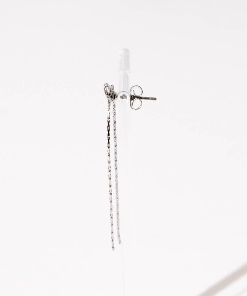 flower（フラワー）の「チェーンリボンピアス（ピアス（片耳用）・レディース・シルバー/ゴールド・FREE）」の9枚目の写真