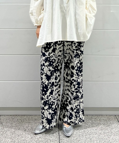 RODEO CROWNS WIDE BOWL（ロデオクラウンズワイドボウル）の「アソートパターンリラックスパンツ（その他パンツ・レディース・ベージュ系その他/グリーン系その他/オレンジ系その他/ブラック系その他・FREE）」の2枚目の写真