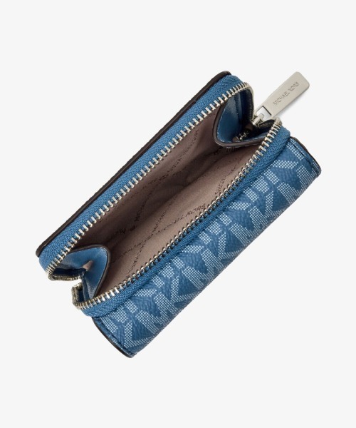 MICHAEL KORS(マイケルコース)の「JET SET TRAVEL ミッド ジップウォレット スモール - MKシグネチャー(財布・レディース・ブルー系・FREE)」の5枚目の写真