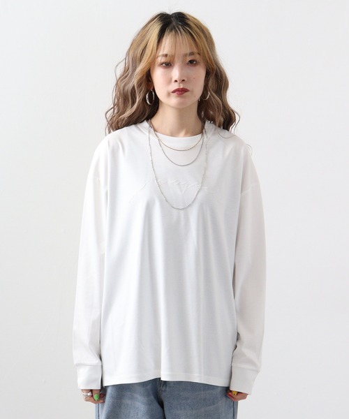 EGLANTINE(エグランティーヌ)の「Eglantine 刺繍ロゴカットソー(Tシャツ/カットソー・レディース・オフホワイト/エメラルド/ブラック・40)」の17枚目の写真