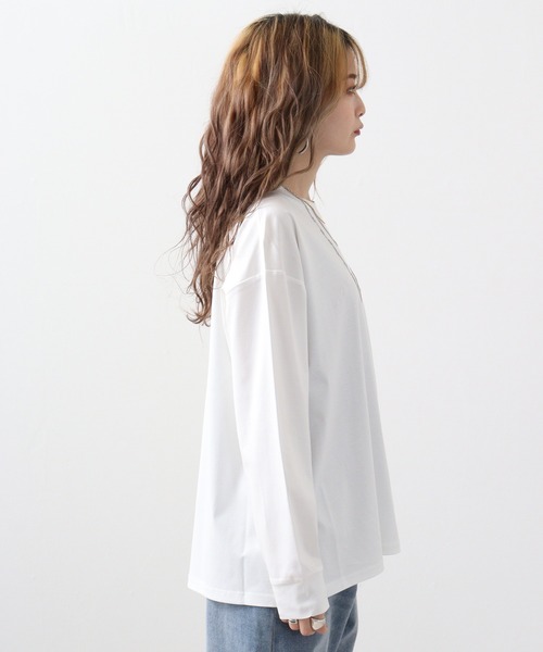 EGLANTINE(エグランティーヌ)の「Eglantine 刺繍ロゴカットソー(Tシャツ/カットソー・レディース・オフホワイト/エメラルド/ブラック・40)」の18枚目の写真
