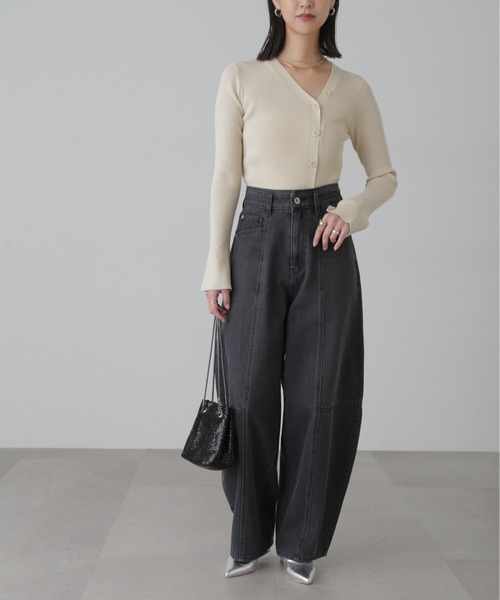 FREE'S MART（フリーズマート）の「◇【3サイズ展開XS-M】パネルエッグワイドデニムパンツ【低身長サイズ有】（デニムパンツ・レディース・ケミカルウォッシュ/ブラック系その他・MEDIUM/X-SMALL/SMALL）」の7枚目の写真