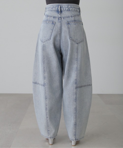 FREE'S MART（フリーズマート）の「◇【3サイズ展開XS-M】パネルエッグワイドデニムパンツ【低身長サイズ有】（デニムパンツ・レディース・ケミカルウォッシュ/ブラック系その他・MEDIUM/X-SMALL/SMALL）」の21枚目の写真
