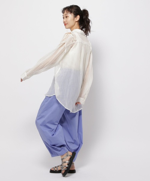 niko and...（ニコアンド）の「スリットシアーBIGシャツ（シャツ/ブラウス・レディース・チャコール/アイボリー/ピンク/イエロー・FREE）」の11枚目の写真