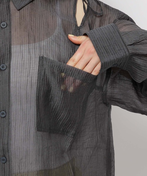 niko and...（ニコアンド）の「スリットシアーBIGシャツ（シャツ/ブラウス・レディース・チャコール/アイボリー/ピンク/イエロー・FREE）」の22枚目の写真