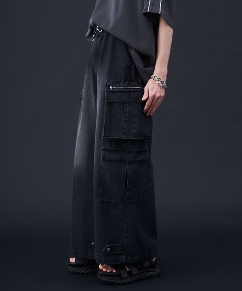 KUUUPY（クーピー）の「Double Pocket Cargo Denim Pants - ダブルポケットカーゴデニムパンツ（カーゴパンツ・メンズ・ブラック/ネイビー・LARGE/MEDIUM/SMALL）」の13枚目の写真