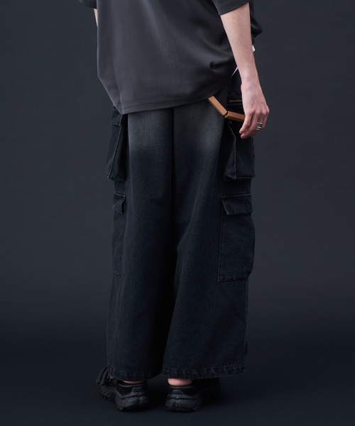 KUUUPY（クーピー）の「Double Pocket Cargo Denim Pants - ダブルポケットカーゴデニムパンツ（カーゴパンツ・メンズ・ブラック/ネイビー・LARGE/MEDIUM/SMALL）」の14枚目の写真