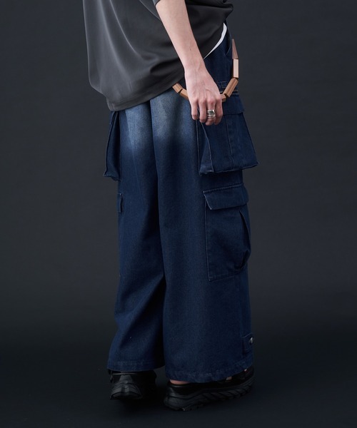 KUUUPY（クーピー）の「Double Pocket Cargo Denim Pants - ダブルポケットカーゴデニムパンツ（カーゴパンツ・メンズ・ブラック/ネイビー・LARGE/MEDIUM/SMALL）」の22枚目の写真