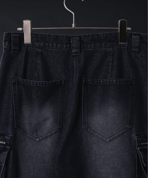 KUUUPY（クーピー）の「Double Pocket Cargo Denim Pants - ダブルポケットカーゴデニムパンツ（カーゴパンツ・メンズ・ブラック/ネイビー・LARGE/MEDIUM/SMALL）」の5枚目の写真