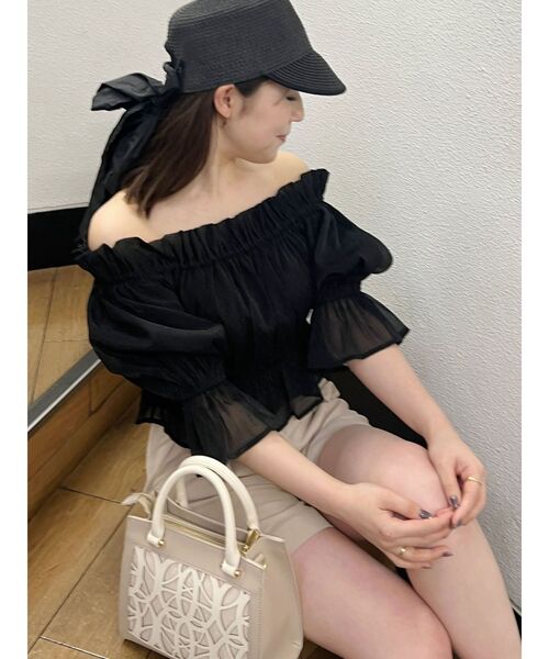 MERCURYDUO 2WAYオフショルシャーリングブラウス ブラック ドット MERCURYDUO ブラウス シャツ 2WAYオフショルシャーリング