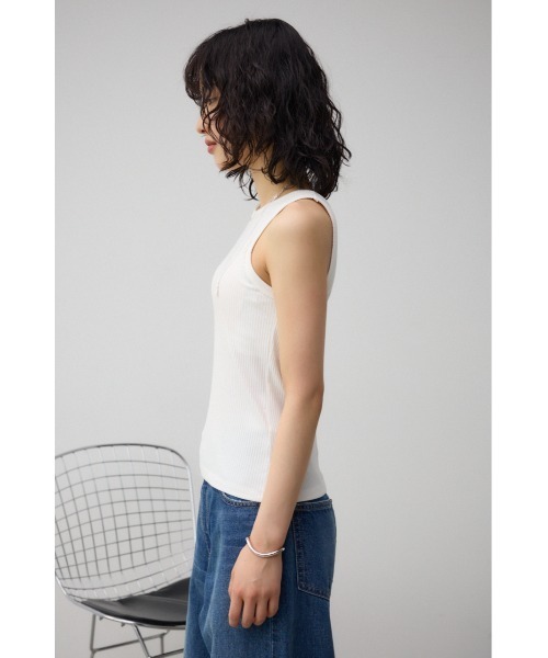 AZUL by moussy（アズールバイマウジー）の「ベーシックカップ付きアメリカンスリーブタンク（タンクトップ・レディース・グレー/ブラック/アイボリー・M/L/S/M）」の8枚目の写真