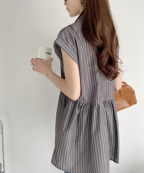 Eclat one(エクラワン)の「ストライプ フレンチスリーブ ペプラム シャツ ブラウス(シャツ/ブラウス・レディース・ブルー/ブラウン/グリーン/サックスブルー/イエロー/ネイビー・FREE)」の9枚目の写真