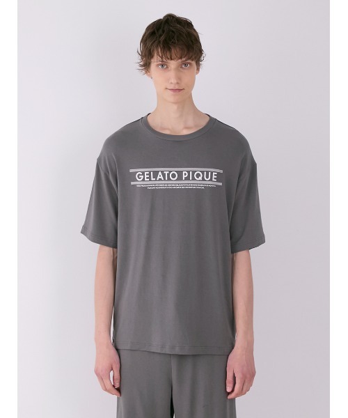 gelato pique(ジェラートピケ)の「【HOMME】レーヨンラインロゴTシャツ&ハーフパンツセット(ルームウェア/パジャマ・メンズ・オフホワイト/ネイビー/ダークグレー・MEDIUM/LARGE)」の12枚目の写真