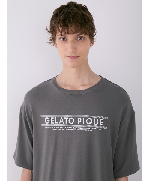 gelato pique(ジェラートピケ)の「【HOMME】レーヨンラインロゴTシャツ&ハーフパンツセット(ルームウェア/パジャマ・メンズ・オフホワイト/ネイビー/ダークグレー・MEDIUM/LARGE)」の15枚目の写真
