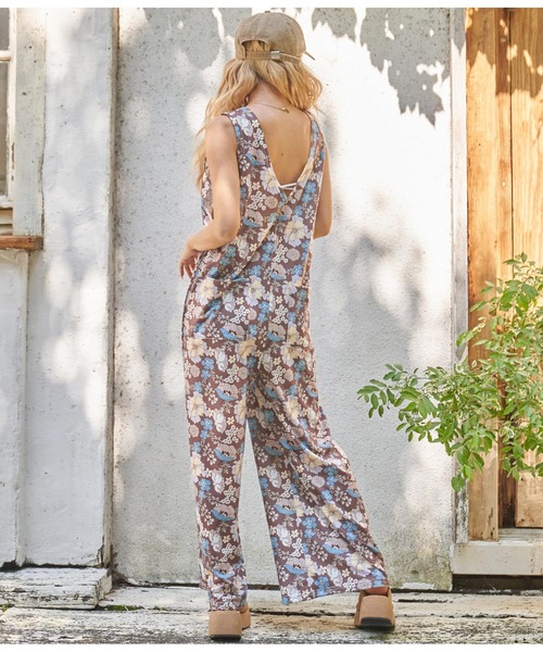 anap mimpi(アナップミンピ)の「フラワーVネックユッタリサロペット(サロペット/オーバーオール・レディース・モカ/ネイビー・FREE)」の12枚目の写真