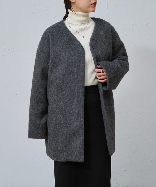 COLONY 2139（コロニートゥーワンスリーナイン）の「シャギーノーカラーコート（ノーカラーコート・レディース・グレー/チャコールグレー/ベージュ・FREE）」の4枚目の写真