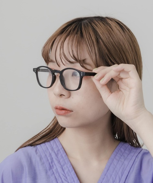 SMELLY(スメリー)の「ウェリントンフレームダテメガネ(メガネ・レディース・ブラウン/ブラック・-)」の15枚目の写真