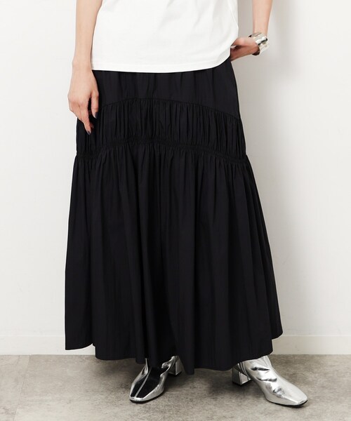 OPAQUE.CLIP（オペークドットクリップ）の「シャーリング切替ボリュームフレアスカート【洗濯機洗い可】（スカート・レディース・ブラック/ネイビー・36/38）」の2枚目の写真