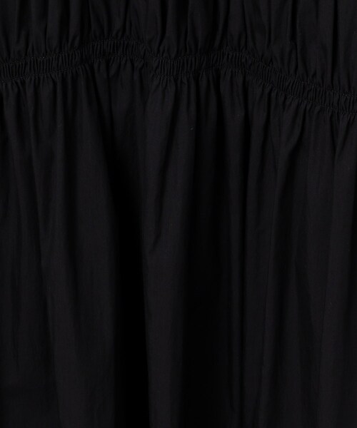 OPAQUE.CLIP（オペークドットクリップ）の「シャーリング切替ボリュームフレアスカート【洗濯機洗い可】（スカート・レディース・ブラック/ネイビー・36/38）」の6枚目の写真