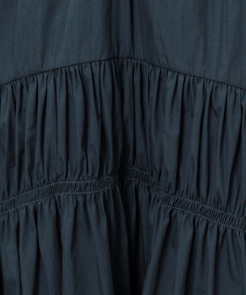 OPAQUE.CLIP（オペークドットクリップ）の「シャーリング切替ボリュームフレアスカート【洗濯機洗い可】（スカート・レディース・ブラック/ネイビー・36/38）」の10枚目の写真