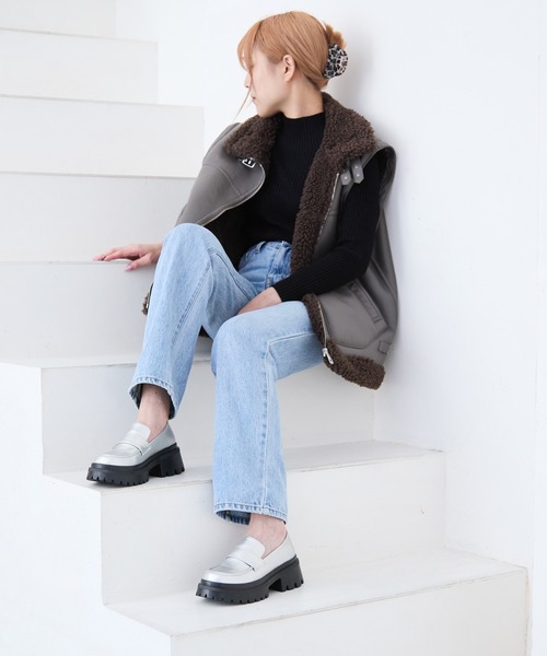 attagirl(アタガール)の「厚底コインローファー(ローファー・レディース・ブラック/アイボリー/シルバー・S/M/L/LL)」の9枚目の写真