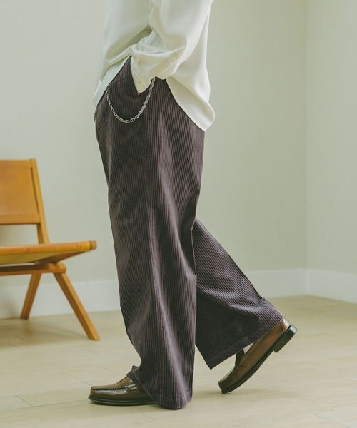 Center press corduroy semi-wide slacks/コーデュロイ/センター