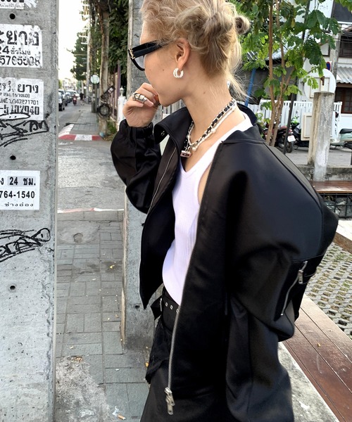 LONSLAN(ロンスラン)の「MA-1ブルゾン LON24a052(ノーカラージャケット・レディース・ブラック・FREE)」の9枚目の写真