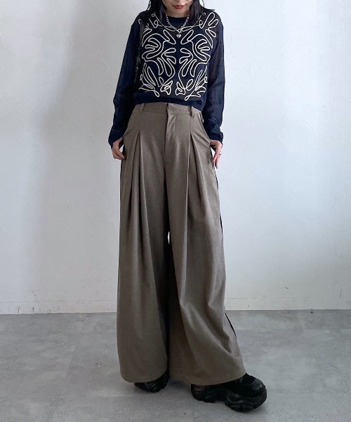 PAGEBOY(ページボーイ)の「コードレースシアーニットプルオーバー(ニット/セーター・レディース・ブルー/オフホワイト/ブラック・FREE)」の8枚目の写真