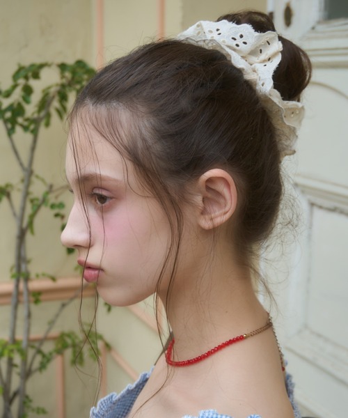 Birthday room（バースデイルーム）の「コットンレースフリルシュシュ / cotton lace frill chou chou（シュシュ・レディース・ホワイト/ブラック/ベージュ・FREE）」の3枚目の写真