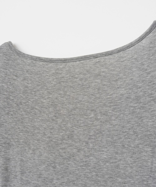 YOOU(ユー)の「ロングスリーブTシャツ/軽量素材 × シンプルデザイン(Tシャツ/カットソー・レディース・ベージュ/グレー/ブラック・FREE)」の14枚目の写真