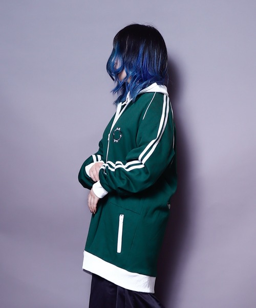 AFYF(エーエフワイエフ)の「AFYF TRACK JERZY/ビッグシルエット トラックジャケット(ブルゾン・レディース・ブラック/ワイン/ダークグリーン/オレンジ・FREE)」の17枚目の写真