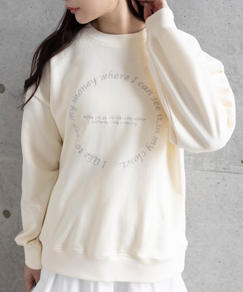 clear（クリア）の「サークル刺繍ロング丈スウェットトップス [ゆったりシルエット シンプル]≪2024AW新作≫（スウェット・レディース・アイボリー/イエロー系その他/ベージュ/ネイビー・F）」の2枚目の写真