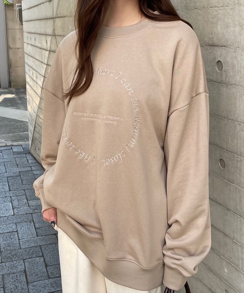clear（クリア）の「サークル刺繍ロング丈スウェットトップス [ゆったりシルエット シンプル]≪2024AW新作≫（スウェット・レディース・アイボリー/イエロー系その他/ベージュ/ネイビー・F）」の10枚目の写真