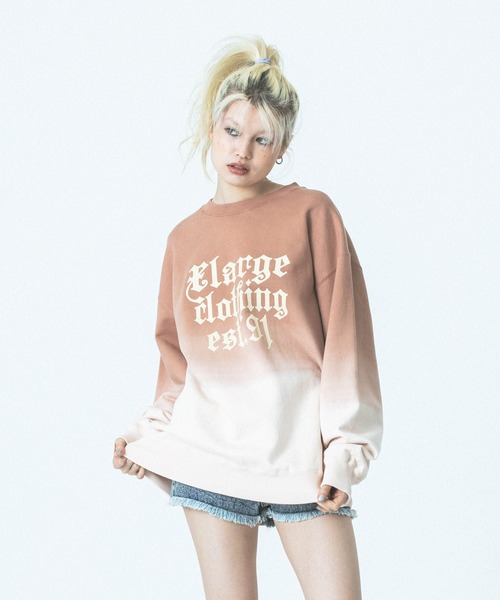 XLARGE（エクストララージ）の「GRADATION CREWNECK SWEATSHIRT（スウェット・メンズ・ブラック/ブラウン/ネイビー・S/M/L/XL）」の17枚目の写真
