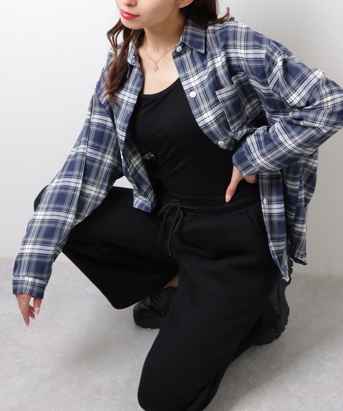Lace Ladies(レースレディース)の「チェック柄 長袖 フロント ボタン シャツ(シャツ/ブラウス・レディース・ピンク/ベージュ/ネイビー/ミント/ブラック・M/XL)」の9枚目の写真