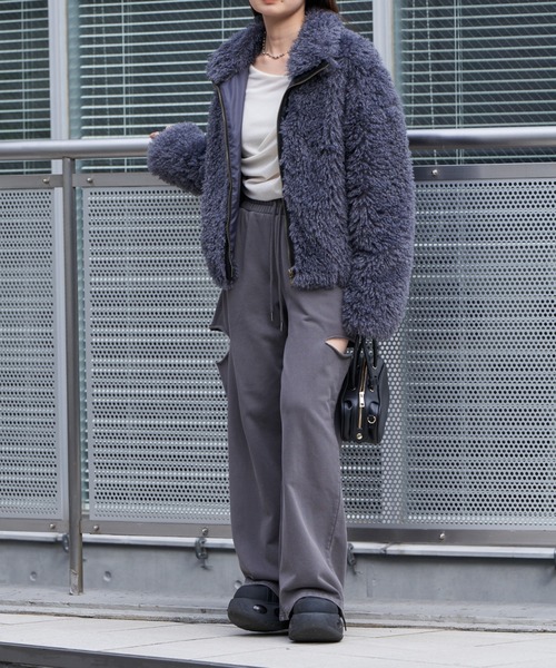 RAY CASSIN(レイカズン)の「サイドスリットスウェットワイドパンツ(スウェットパンツ・レディース・グレー/チャコールグレー/ホワイト・FREE)」の20枚目の写真