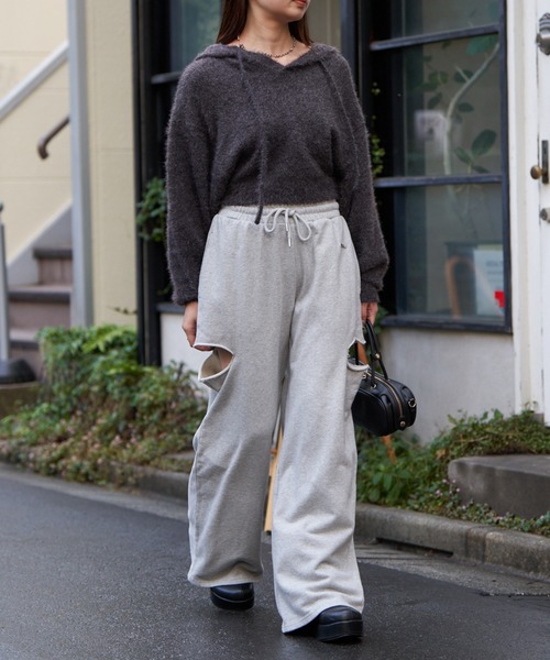 RAY CASSIN(レイカズン)の「サイドスリットスウェットワイドパンツ(スウェットパンツ・レディース・グレー/チャコールグレー/ホワイト・FREE)」の16枚目の写真