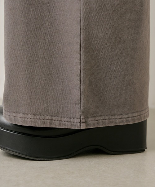 RAY CASSIN(レイカズン)の「サイドスリットスウェットワイドパンツ(スウェットパンツ・レディース・グレー/チャコールグレー/ホワイト・FREE)」の22枚目の写真