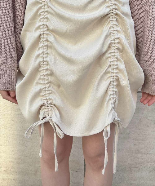 F i.n.t（フィント）の「ドロストスカート/fint　フィント（スカート・レディース・チャコールグレー/アイボリー・FREE）」の3枚目の写真