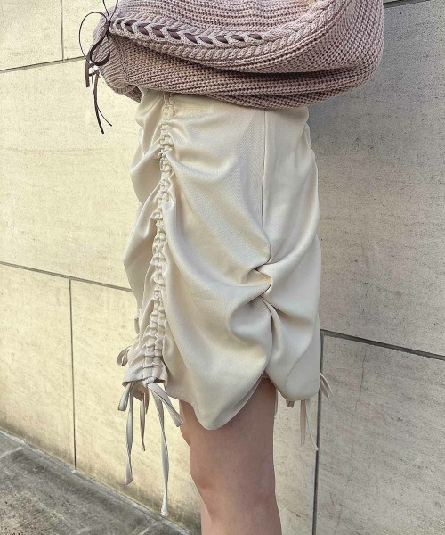 F i.n.t（フィント）の「ドロストスカート/fint　フィント（スカート・レディース・チャコールグレー/アイボリー・FREE）」の5枚目の写真