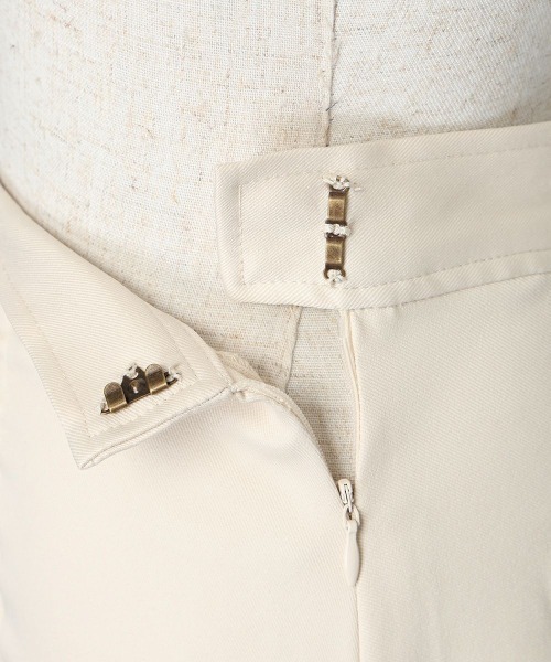 F i.n.t（フィント）の「ドロストスカート/fint　フィント（スカート・レディース・チャコールグレー/アイボリー・FREE）」の7枚目の写真